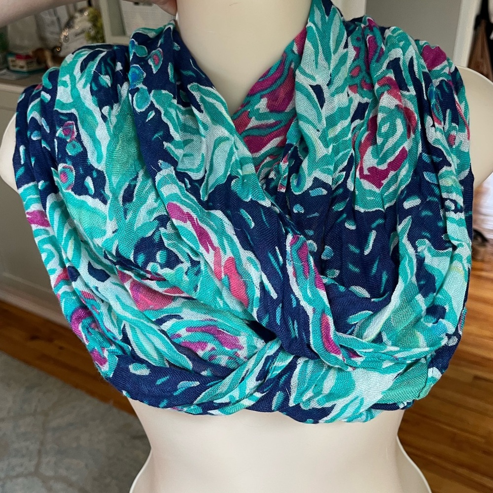 Lilly Pulitzer Vibrant Patterned Infinity Scarf -… - image 2